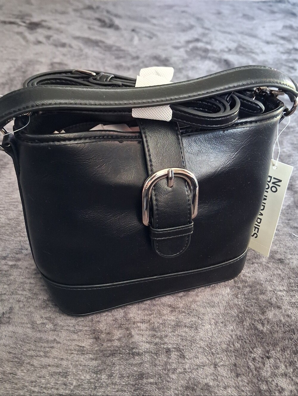 NWT No Boundaries Black Bucket Bag/Purse Crossbody Option, Top Handle